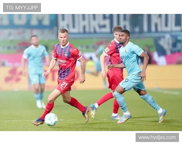 德甲联赛中曾穿过球网得分的精彩瞬间回顾